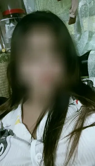 Carina, 24