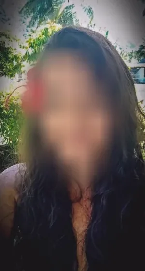 Celina, 40