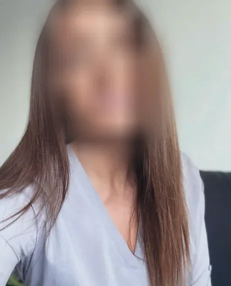 Daniela, 31