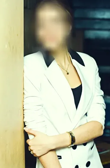 Dilara, 30