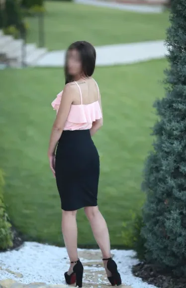 Esra, 27