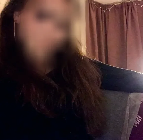 Hannah, 25