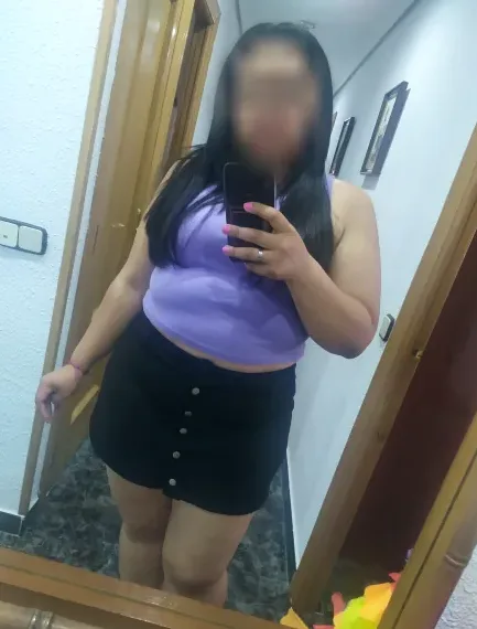 Juliane, 34
