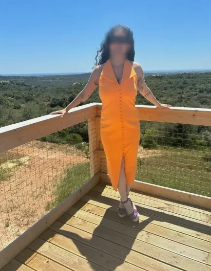 Rebecca, 38