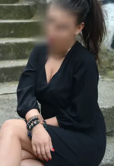 Sophia, 31