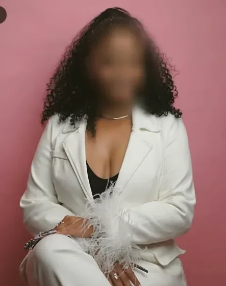 Thea, 39
